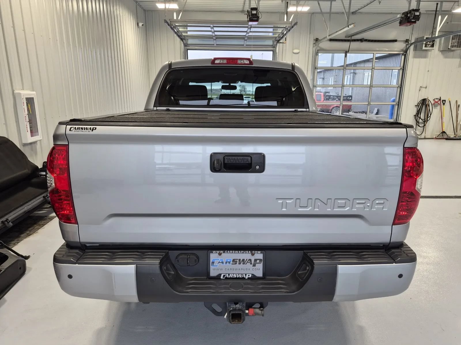 Used 2014 Toyota Tundra Platinum RWD image 4