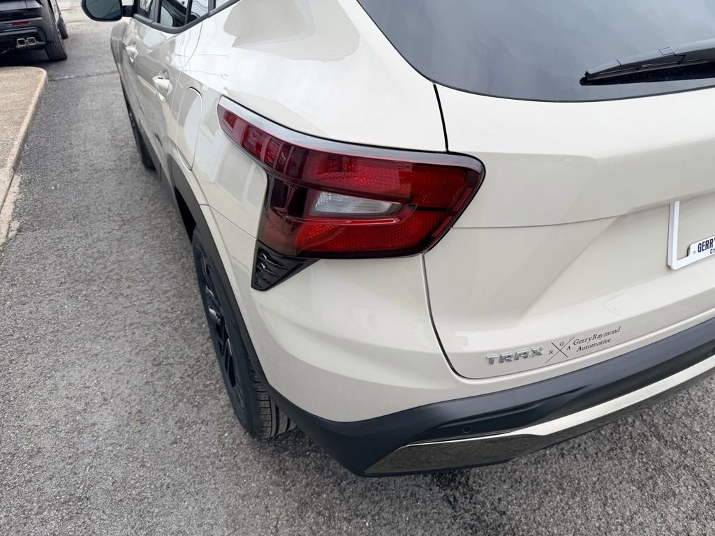 New 2026 Chevrolet Trax ACTIV image 8
