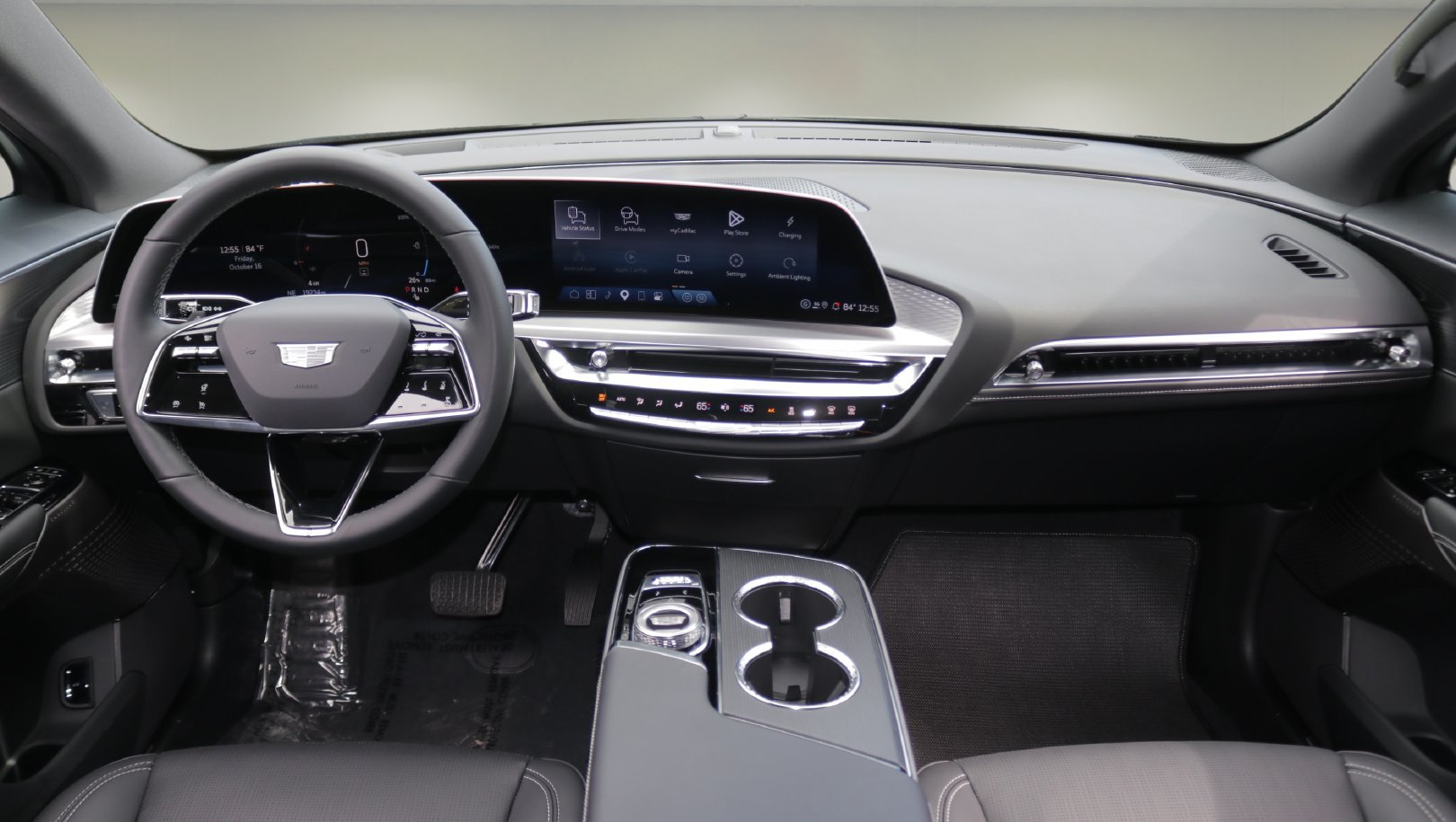 Certified 2025 Cadillac Lyriq Luxury RWD image 14