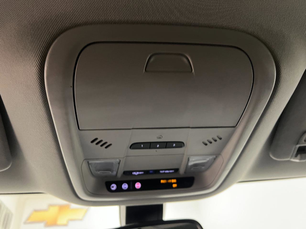 Used 2019 Buick Enclave Essence FWD image 44