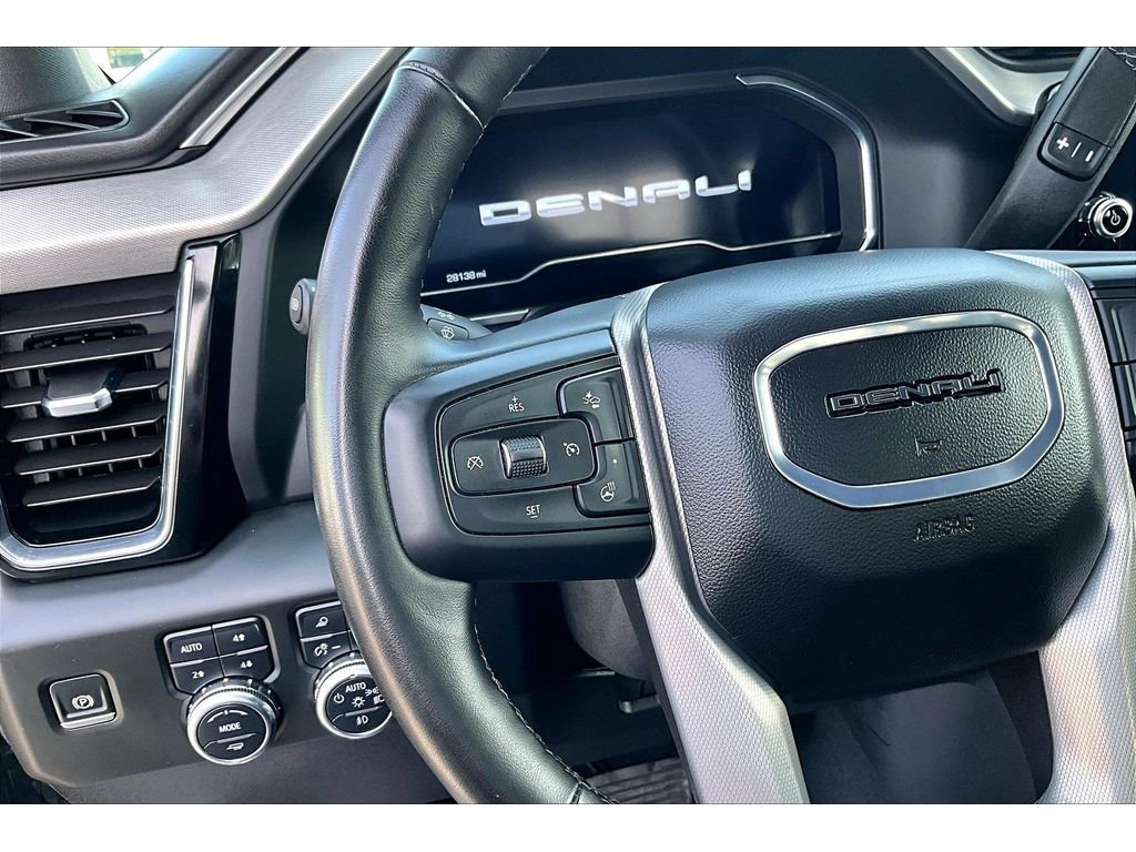 Used 2024 GMC Sierra 2500 Denali w/ Denali Reserve Package AWD/4WD image 12