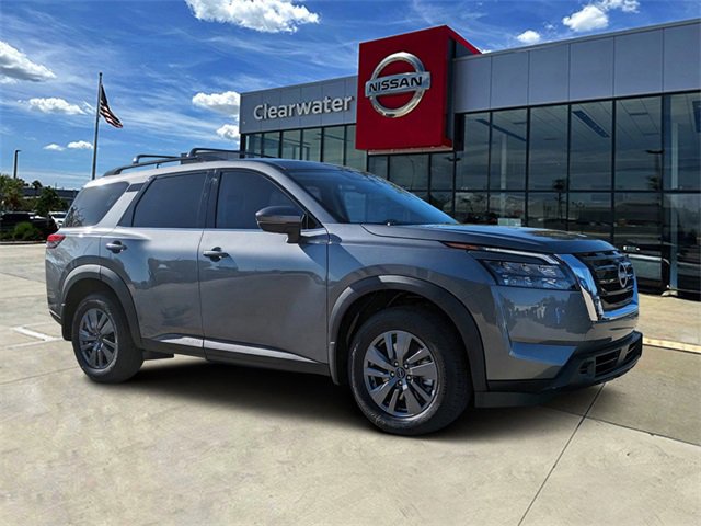 New 2025 Nissan Pathfinder SV