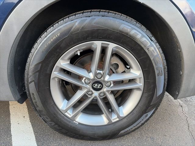 Used 2017 Hyundai Santa Fe Sport w/ Cargo Package image 11