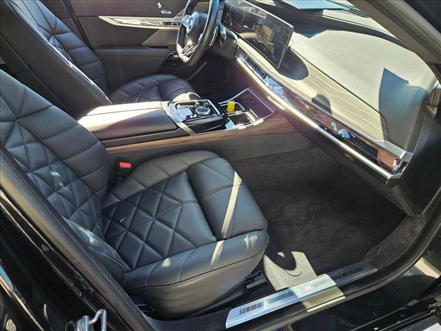 Certified 2023 BMW 740i w/ Parking Assistance Package RWD image 19