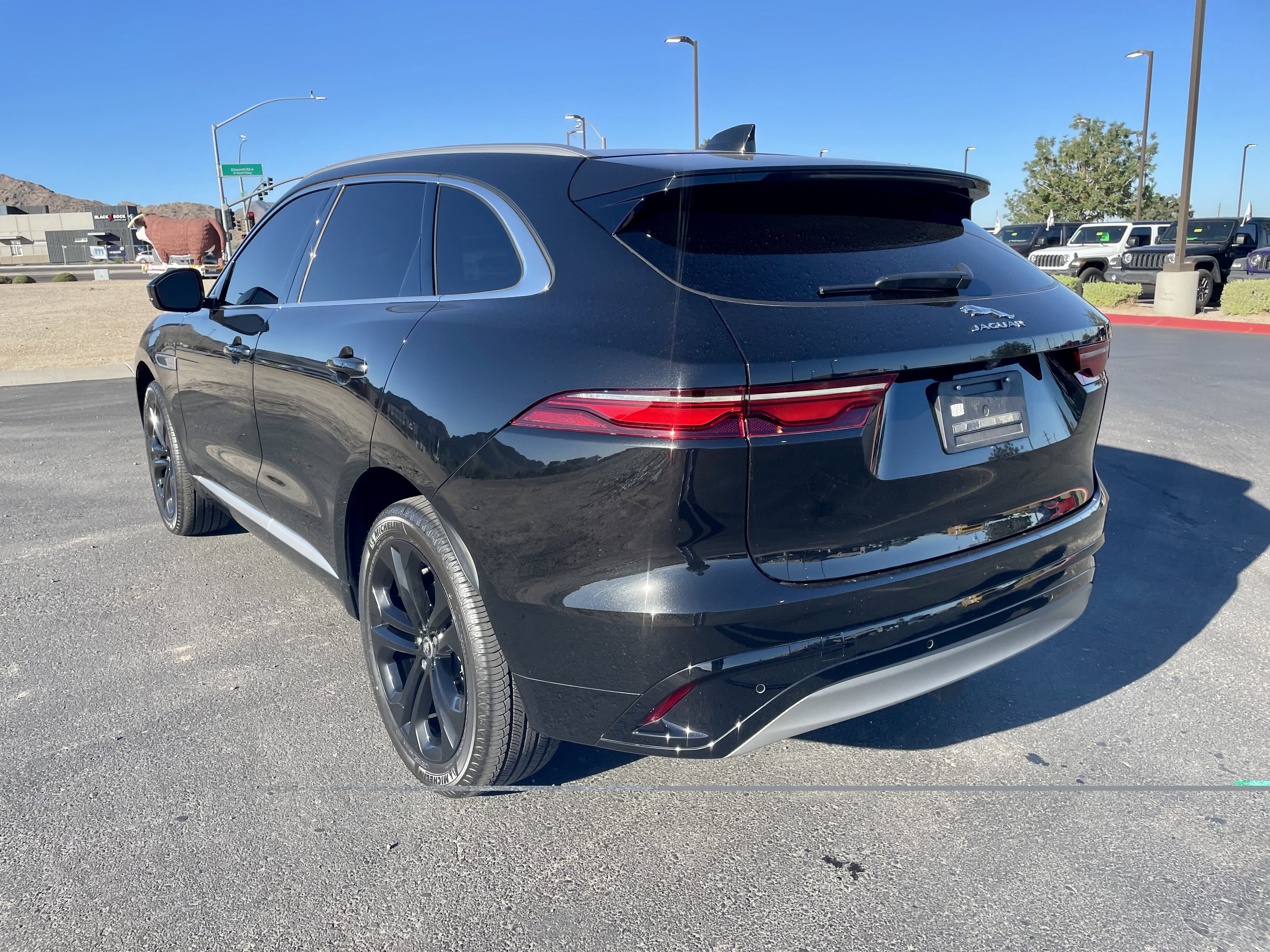 Used 2024 Jaguar F-PACE R-Dynamic S AWD/4WD image 3