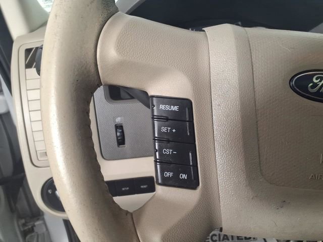 Used 2008 Ford Escape XLT image 17