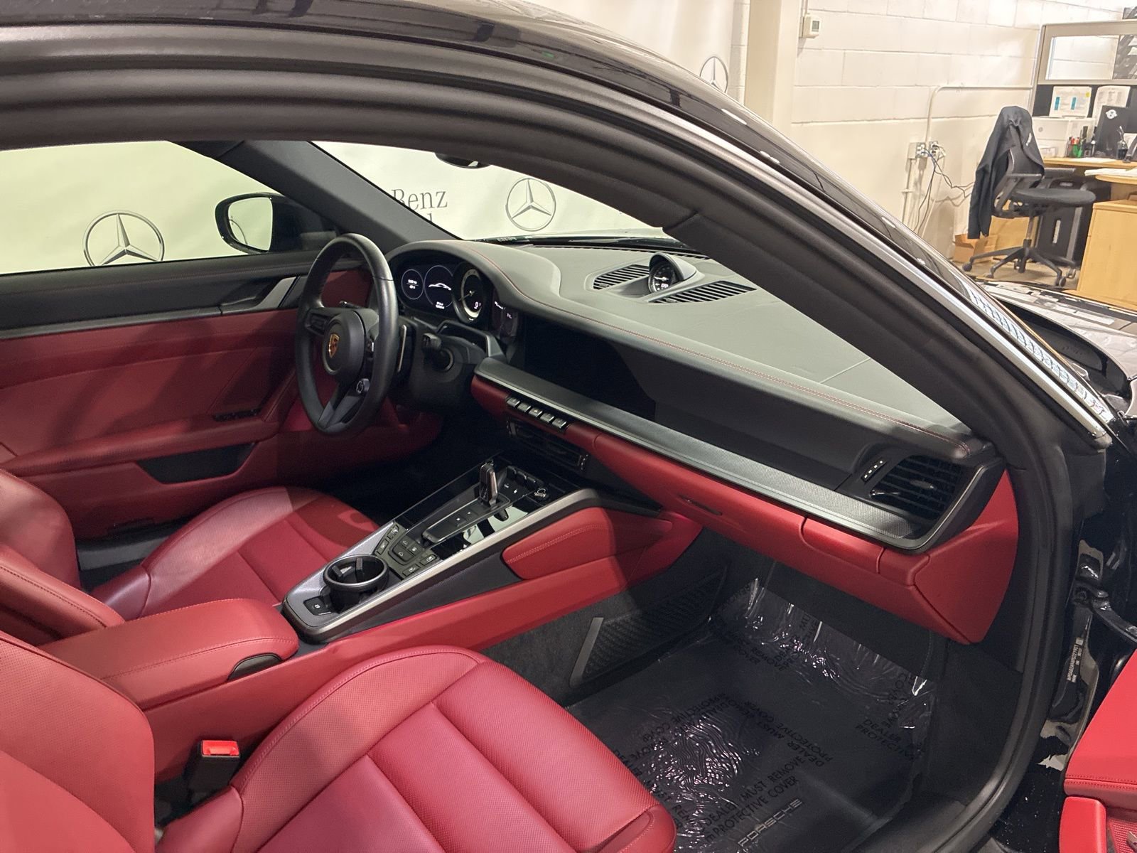 Used 2023 Porsche 911 Carrera S image 21