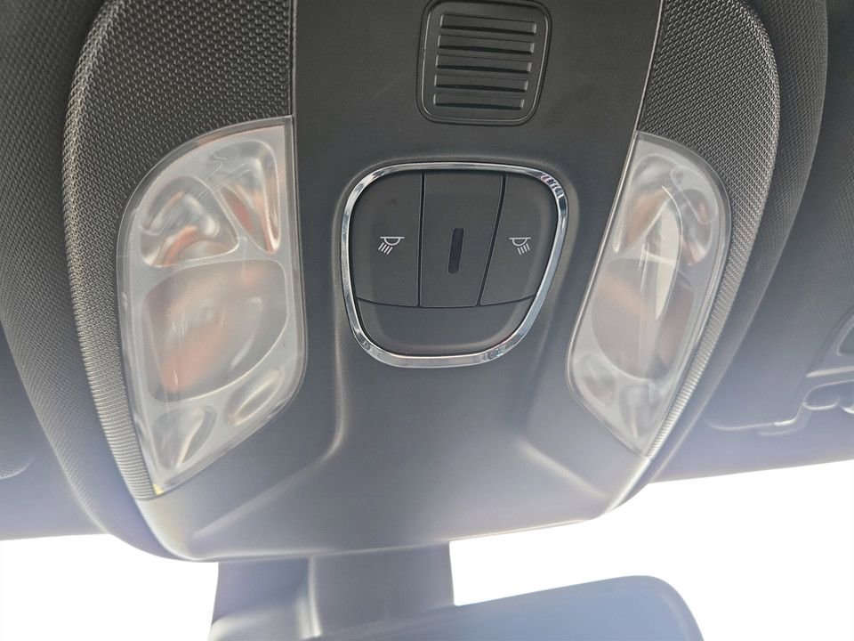 Used 2024 Jeep Compass Trailhawk image 24