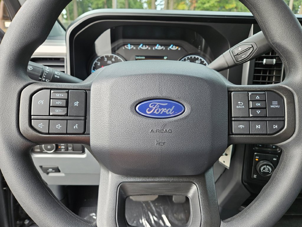 New 2027 Ford F250 XLT w/ Tremor Off-Road Package AWD/4WD image 23