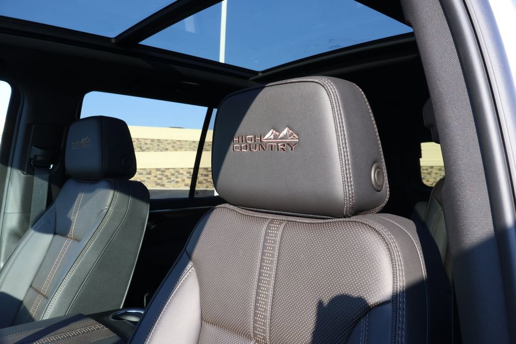 New 2026 Chevrolet Tahoe High Country w/ Sun And Tow Package image 16