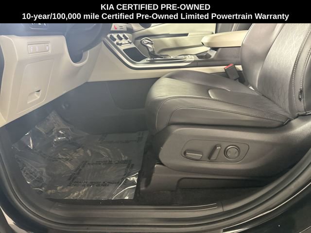 Certified 2023 Kia Carnival LX image 19