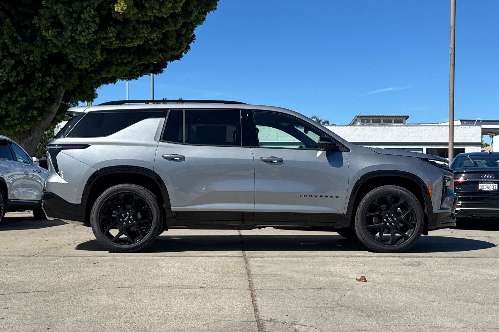 New 2026 Chevrolet Traverse RS FWD image 4