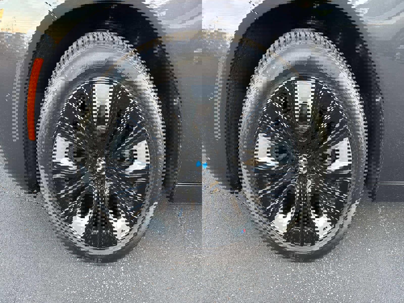 Certified 2025 BMW X3 xDrive30i w/ M Sport Package image 10