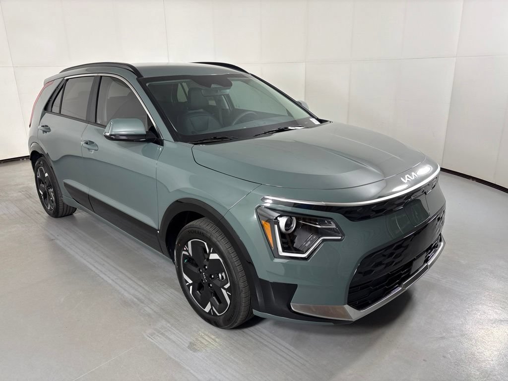 New 2026 Kia Niro Wind FWD image 2