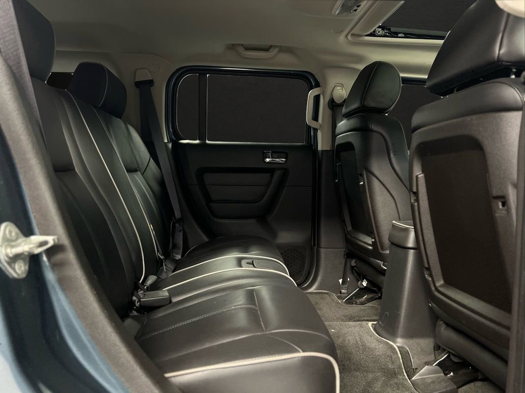 Used 2006 HUMMER H3 Luxury image 22
