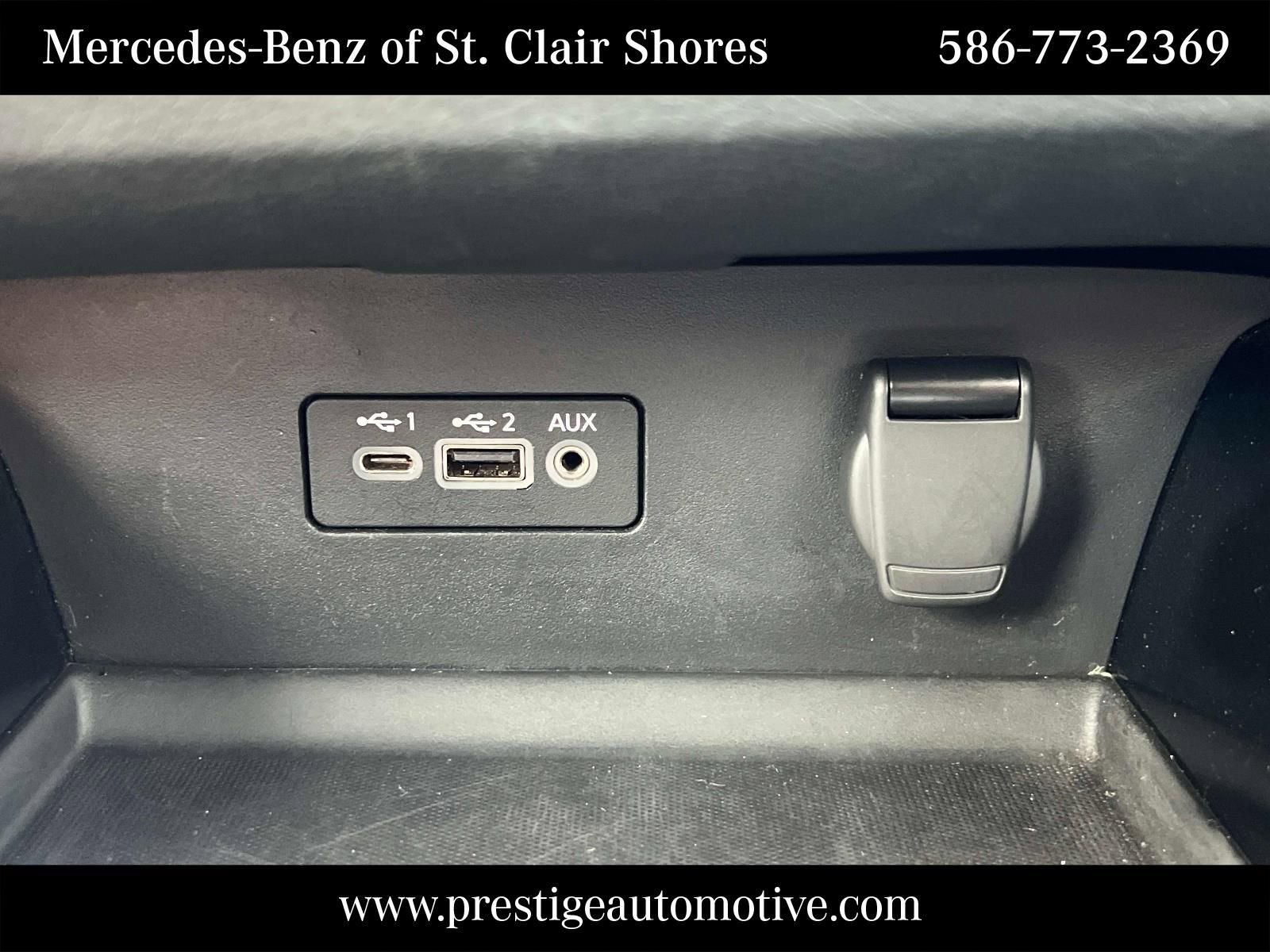 Used 2020 Nissan Altima 2.0 Platinum FWD image 30