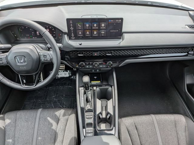 Certified 2025 Honda Accord Sport image 25