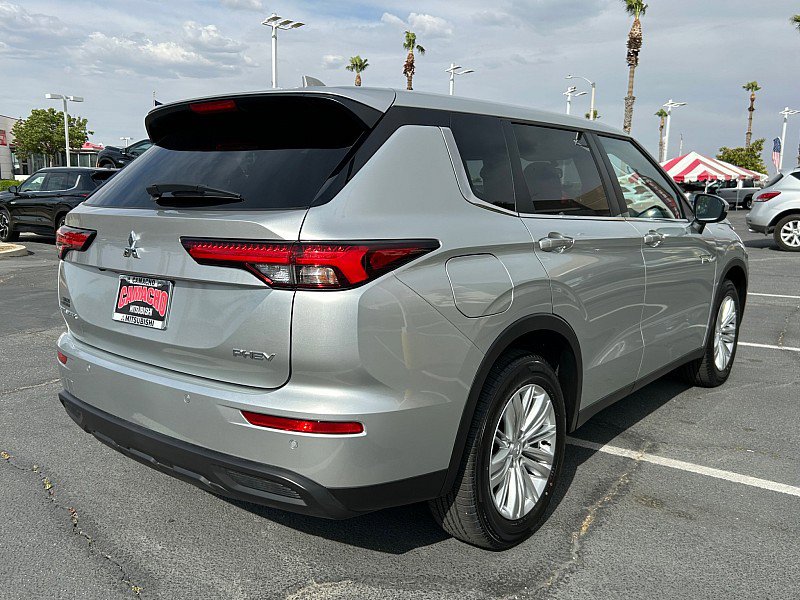 New 2025 Mitsubishi Outlander ES AWD/4WD image 11