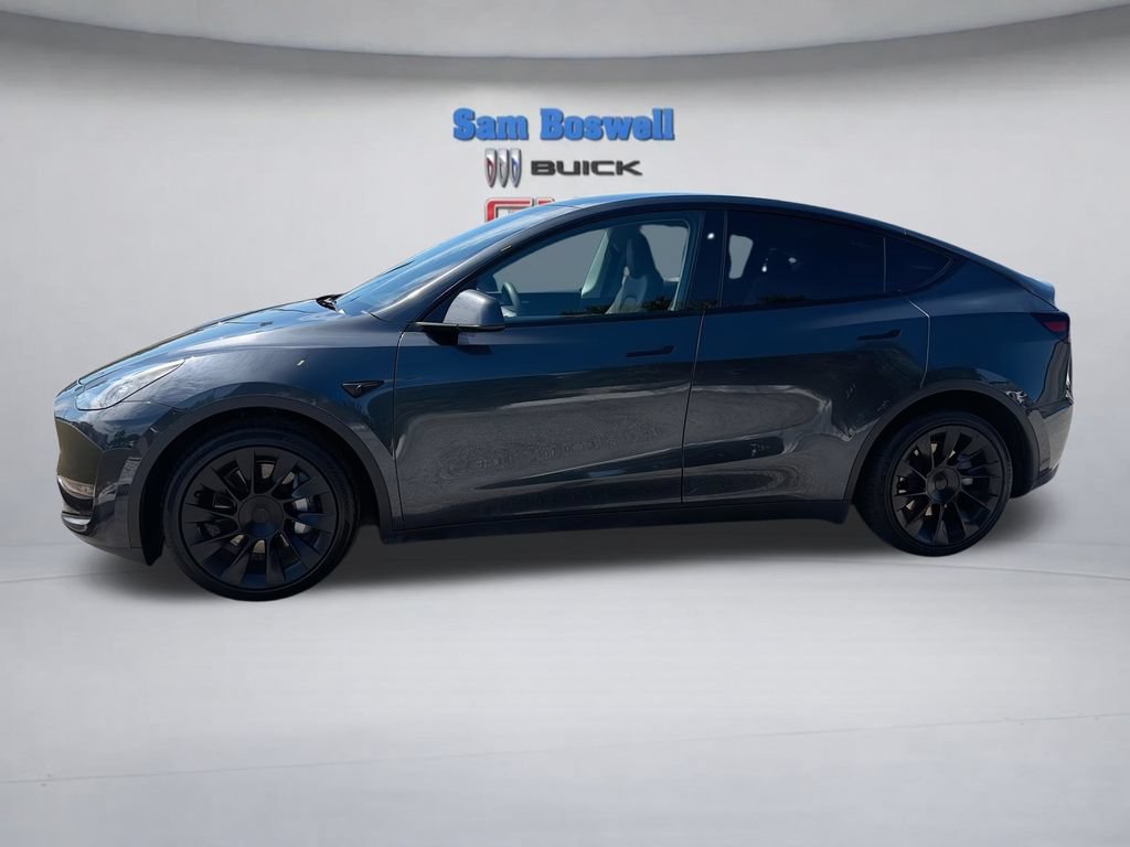 Used 2024 Tesla Model Y Long Range AWD/4WD image 5