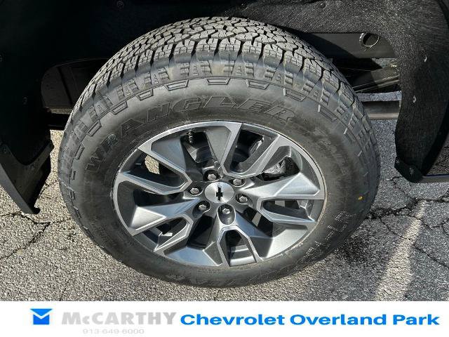 New 2026 Chevrolet Silverado 1500 RST w/ Convenience Package II AWD/4WD image 24