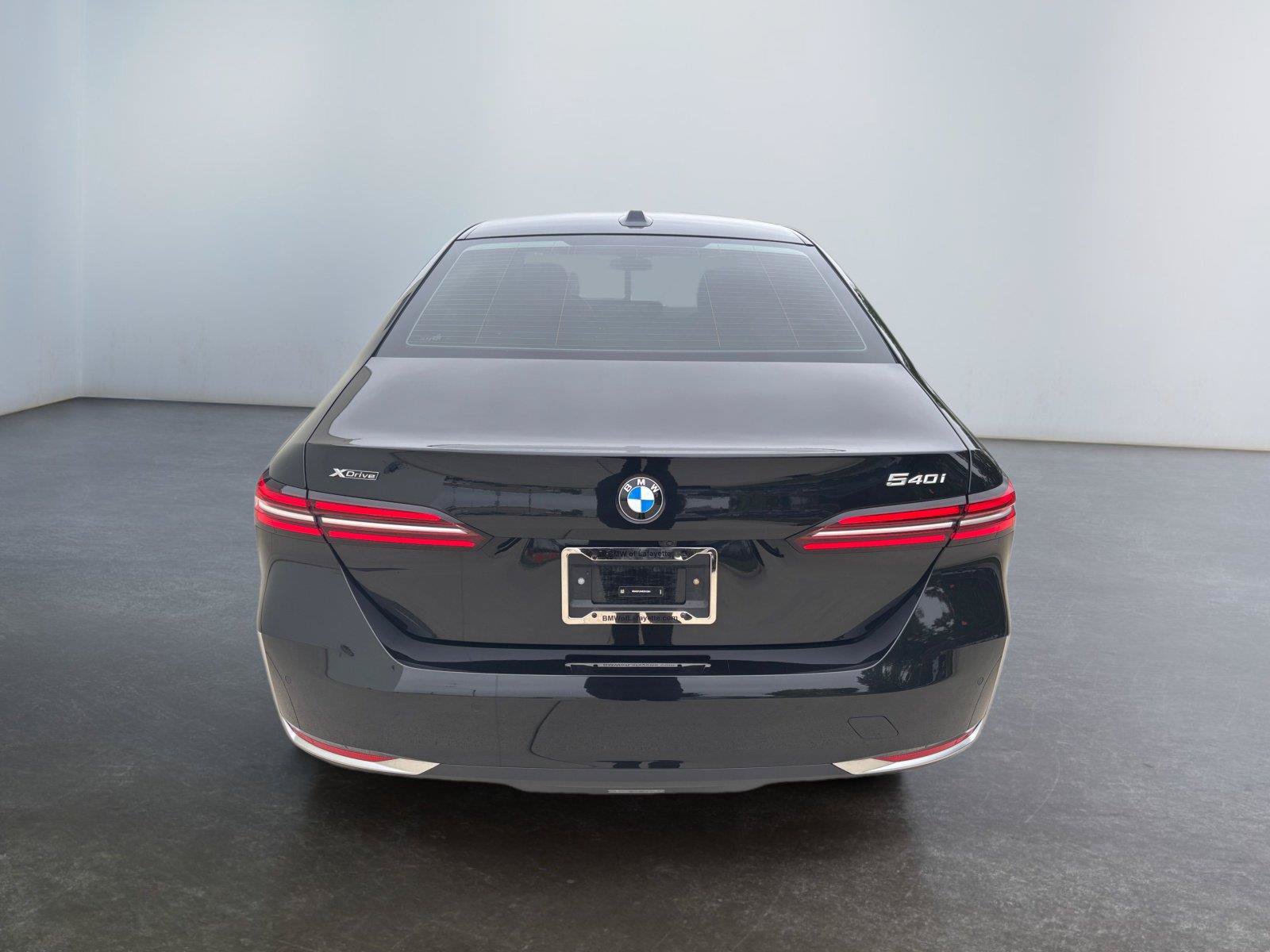 Used 2024 BMW 540i xDrive w/ Premium Package AWD/4WD image 14