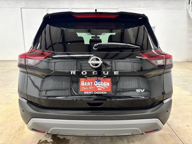 Used 2023 Nissan Rogue SV image 6