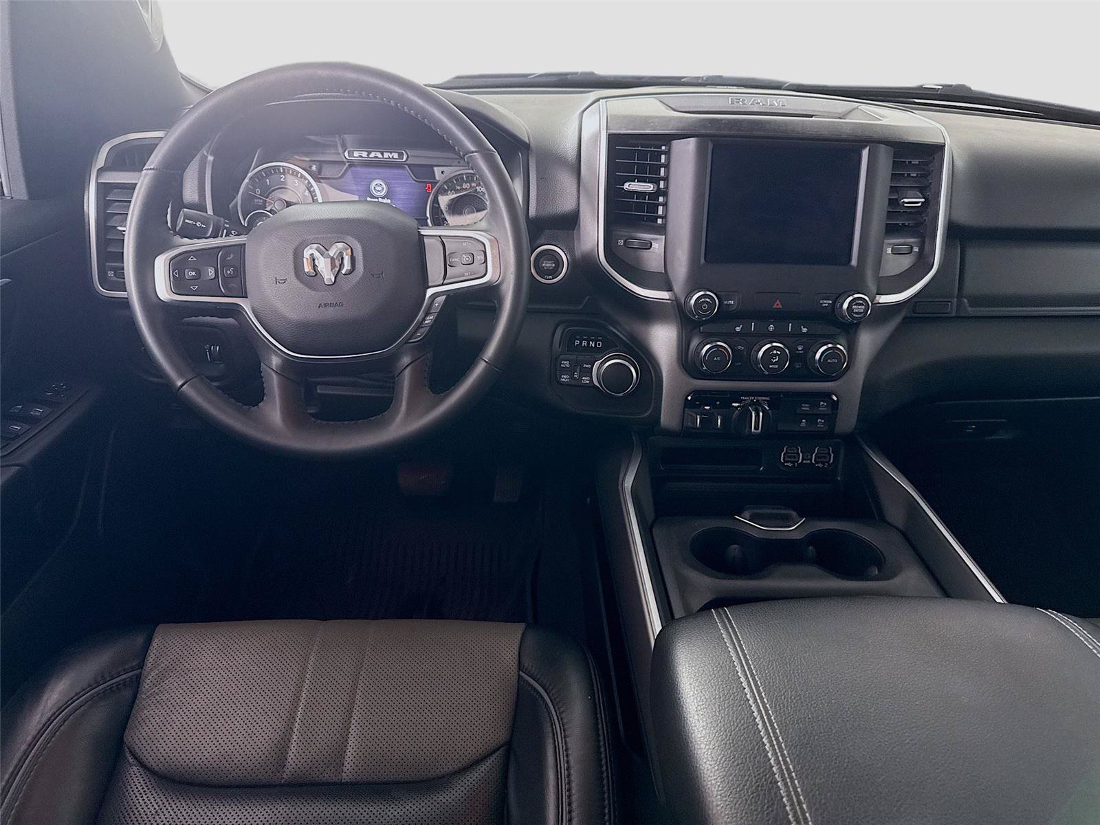 Used 2022 RAM 1500 Big Horn AWD/4WD image 2
