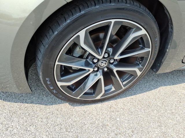 Used 2020 Toyota Corolla XSE FWD image 16