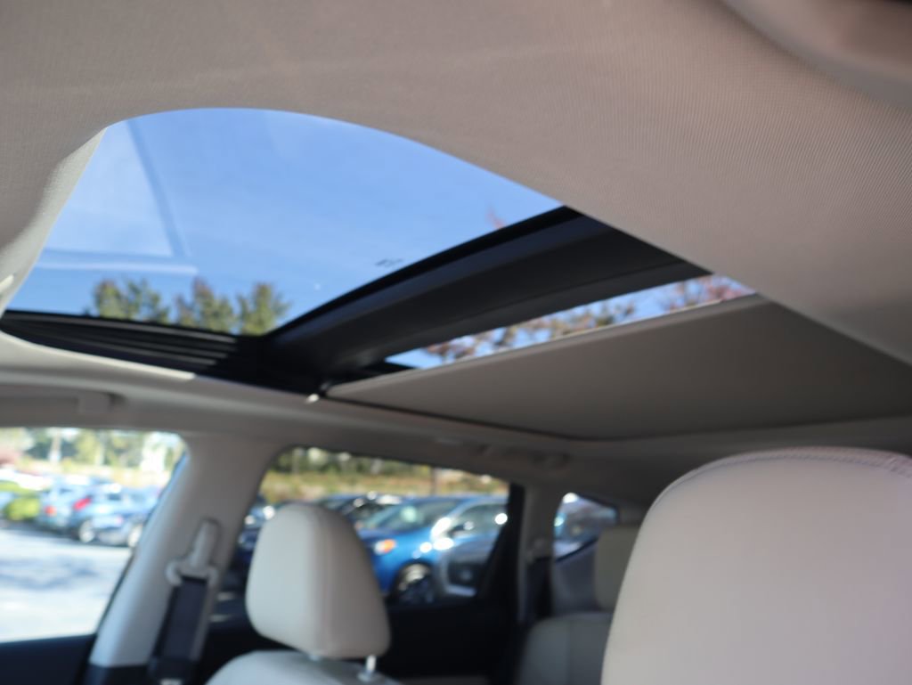 Used 2024 Nissan Murano Platinum w/ Cargo Package image 14