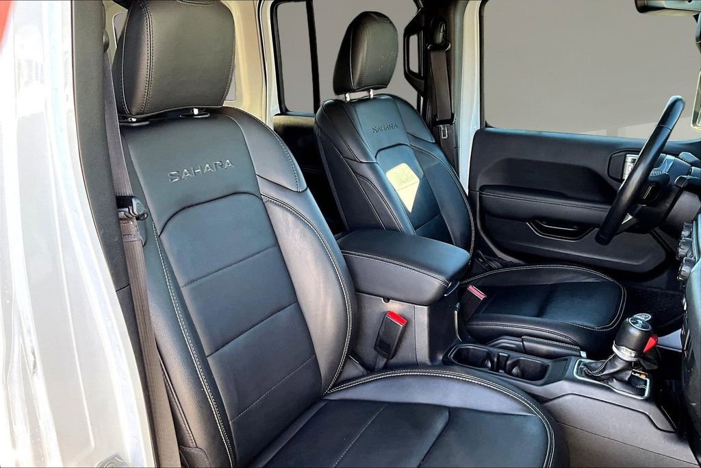 Used 2023 Jeep Wrangler Unlimited Sahara w/ Cold Weather Group image 27