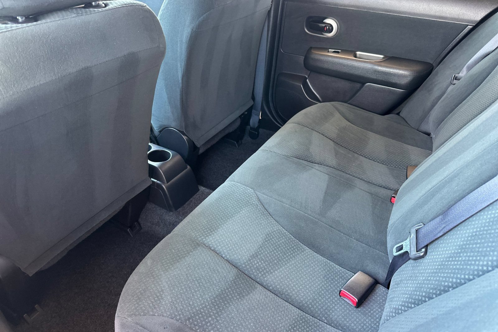 Used 2012 Nissan Versa 1.8 S FWD image 14