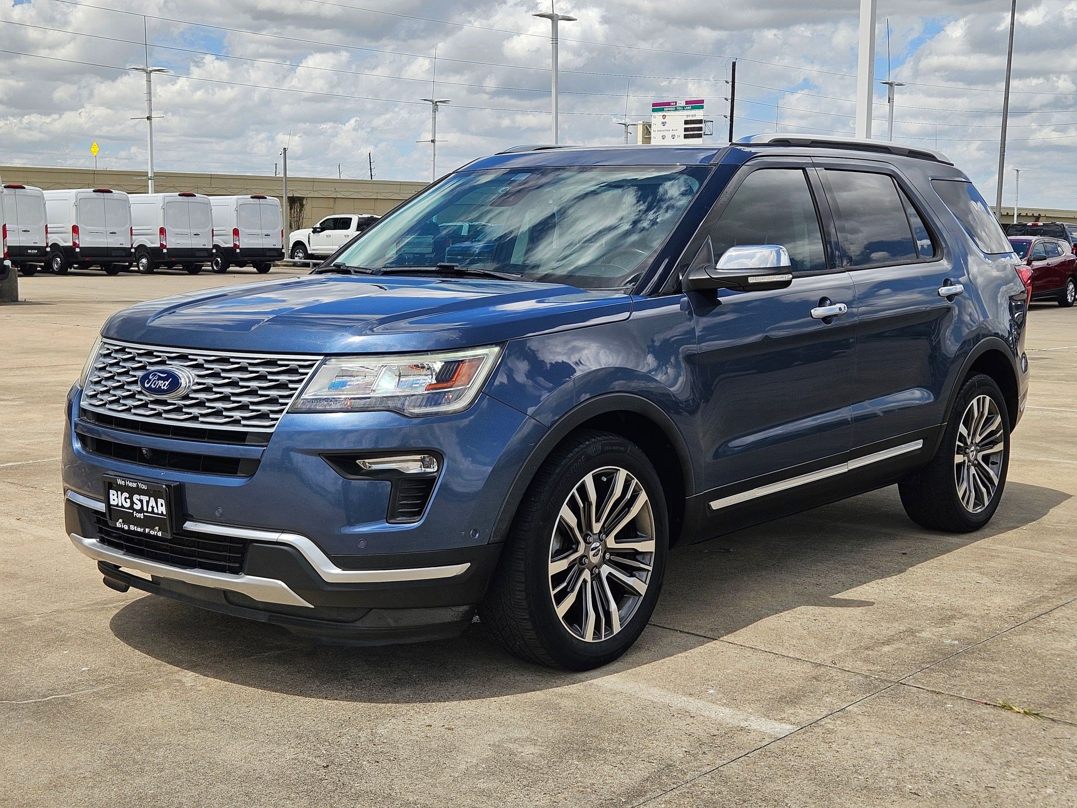 Used 2019 Ford Explorer Platinum image 8