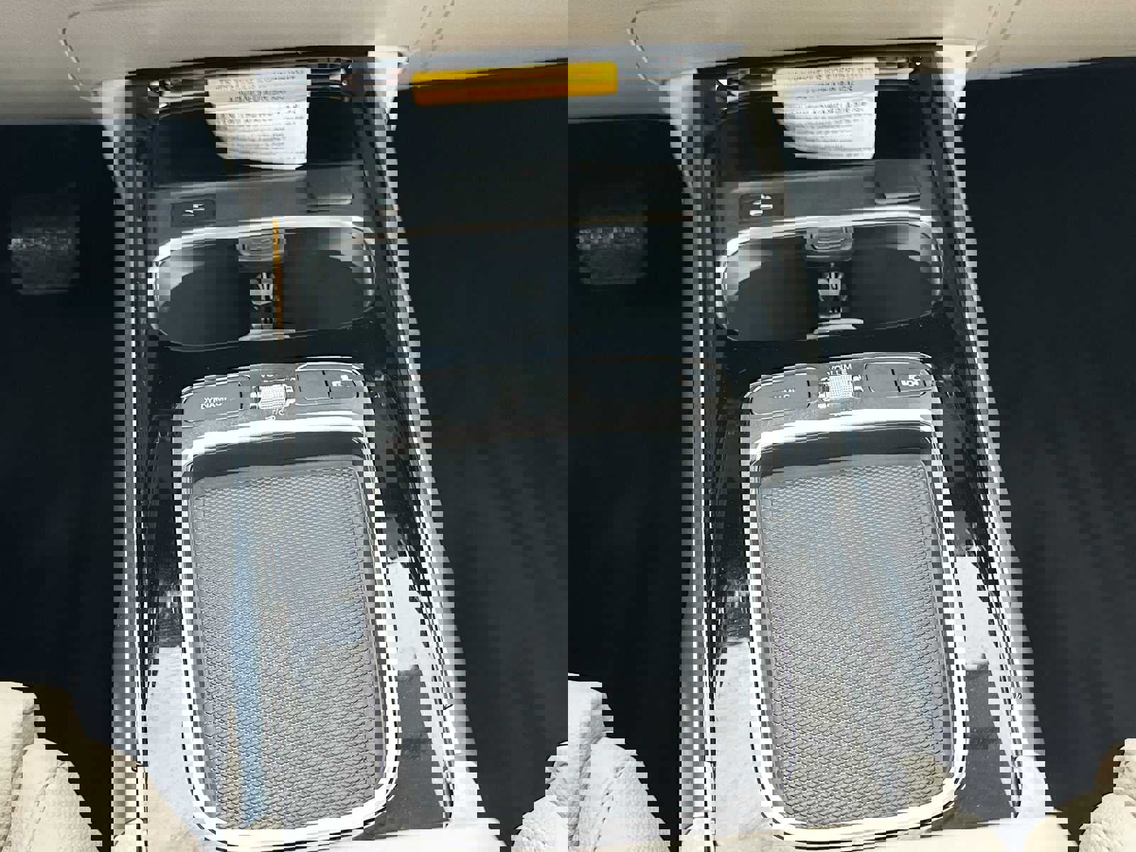 Used 2026 Mercedes-Benz GLB 250 4MATIC image 30