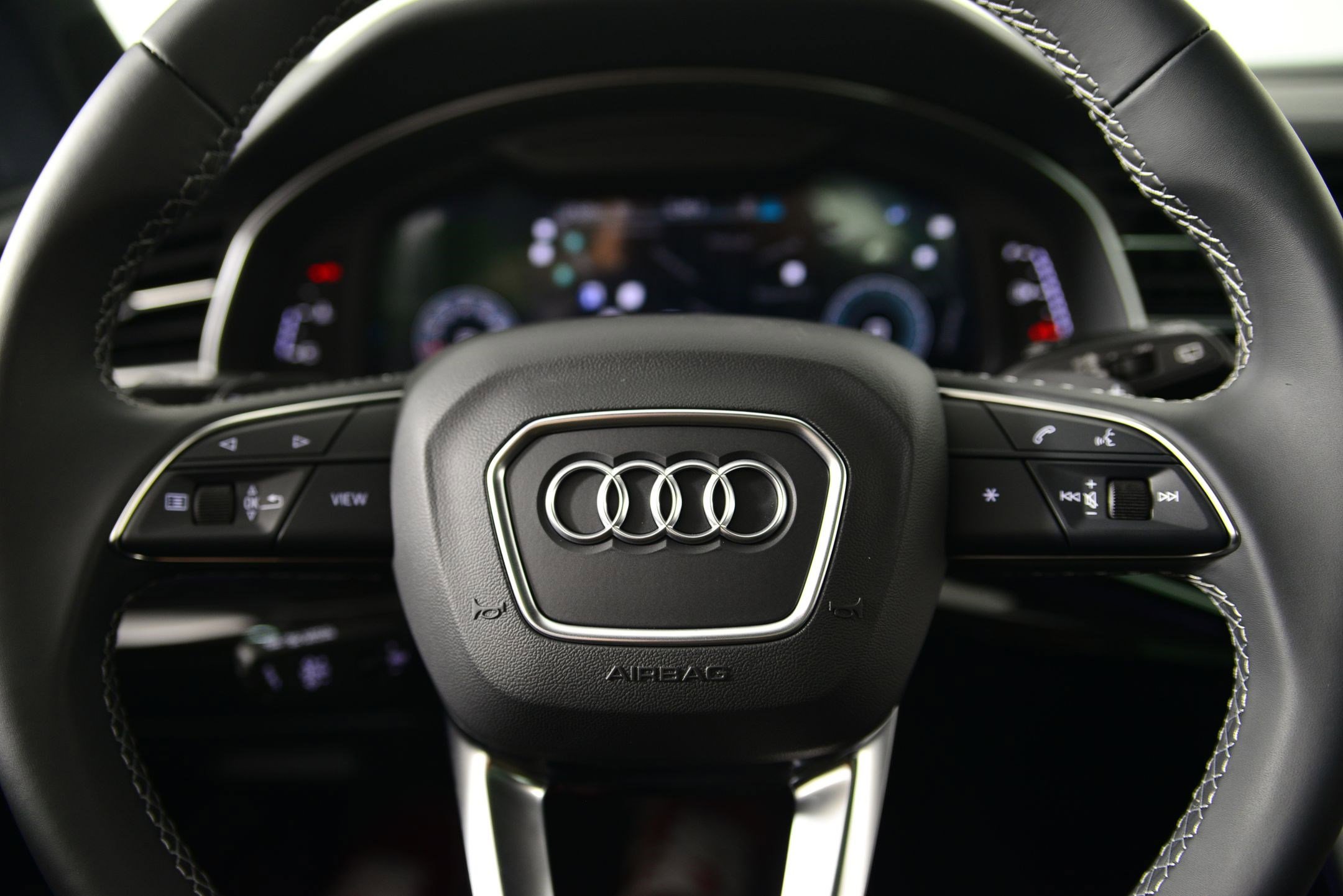 New 2026 Audi Q7 2.0T Premium image 13