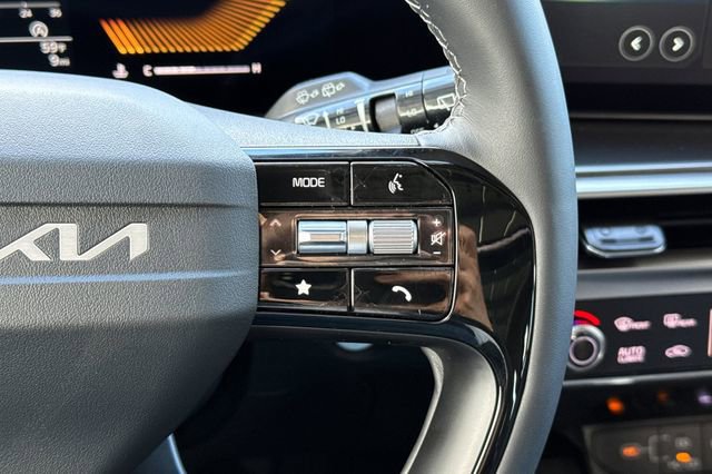 New 2026 Kia Sorento S w/ S Panoramic Sunroof Package image 31