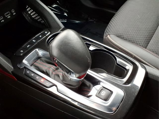 Used 2023 Chevrolet TrailBlazer RS w/ Convenience Package FWD image 23