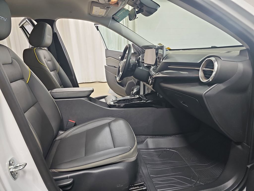Certified 2024 Chevrolet Trax ACTIV w/ Driver Confidence Package image 13