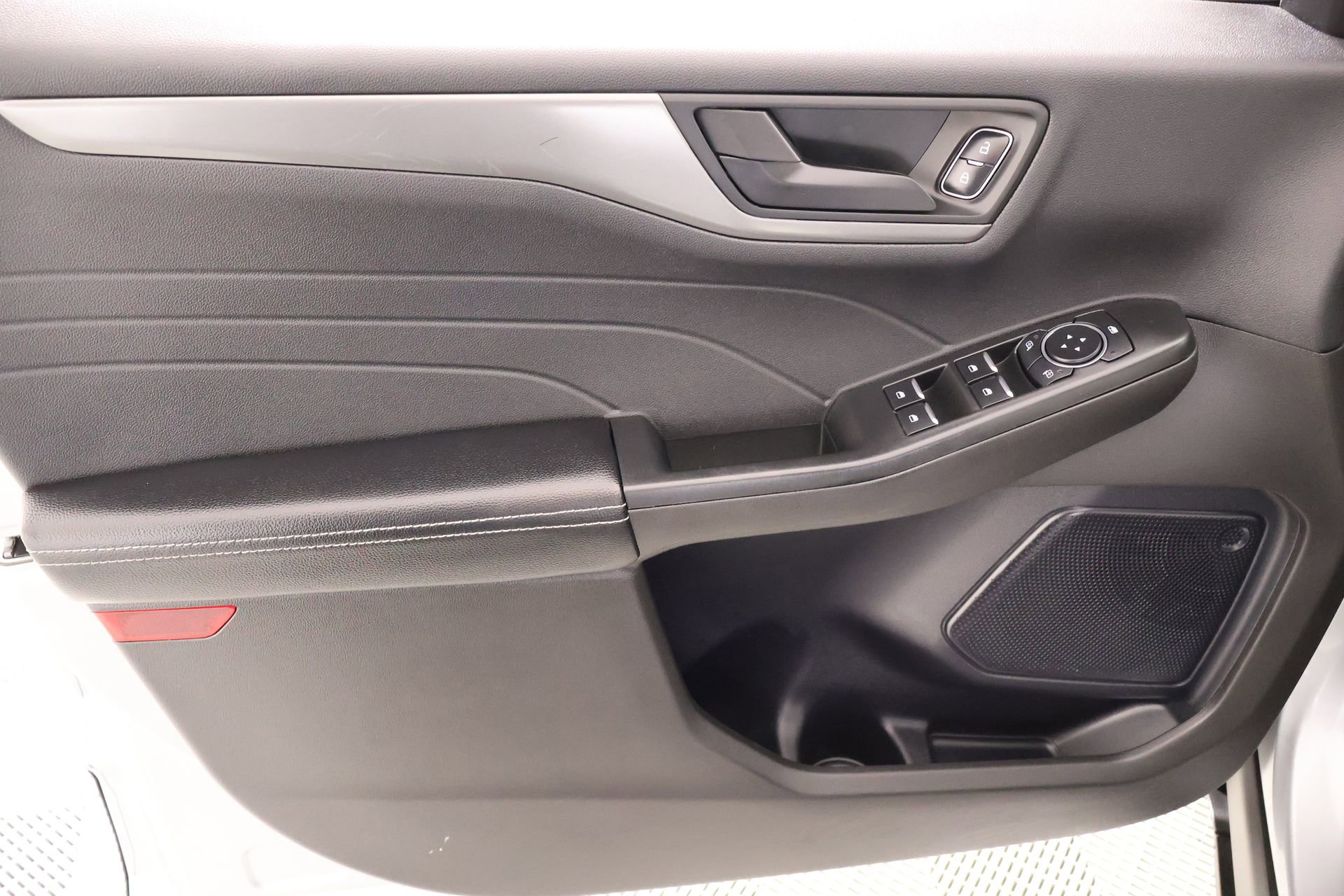 Used 2024 Ford Escape Active image 14