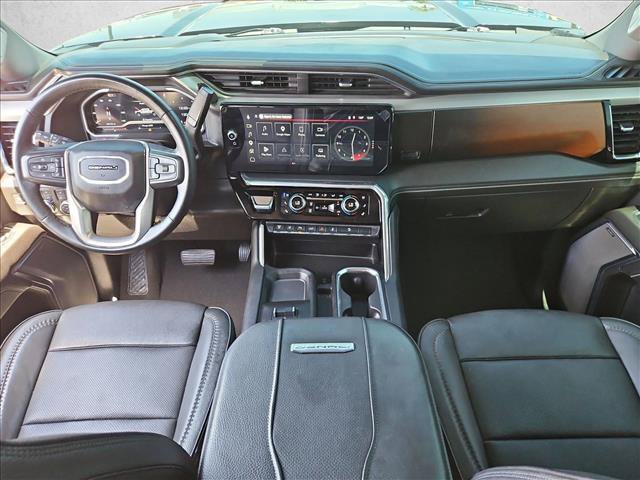 Used 2024 GMC Sierra 2500 Denali w/ Denali Reserve Package AWD/4WD image 26