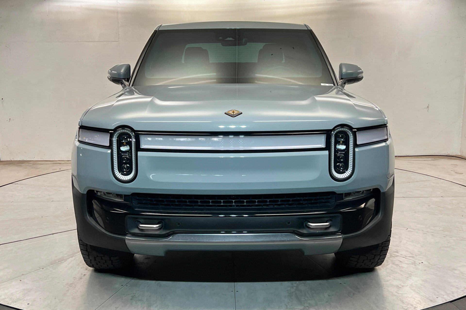 Used 2023 Rivian R1T Adventure Quad AWD/4WD image 9