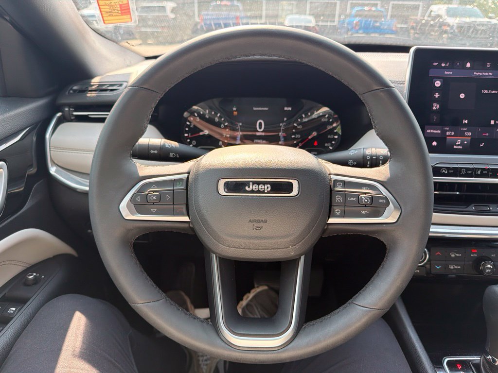 Used 2024 Jeep Compass Limited AWD/4WD image 26