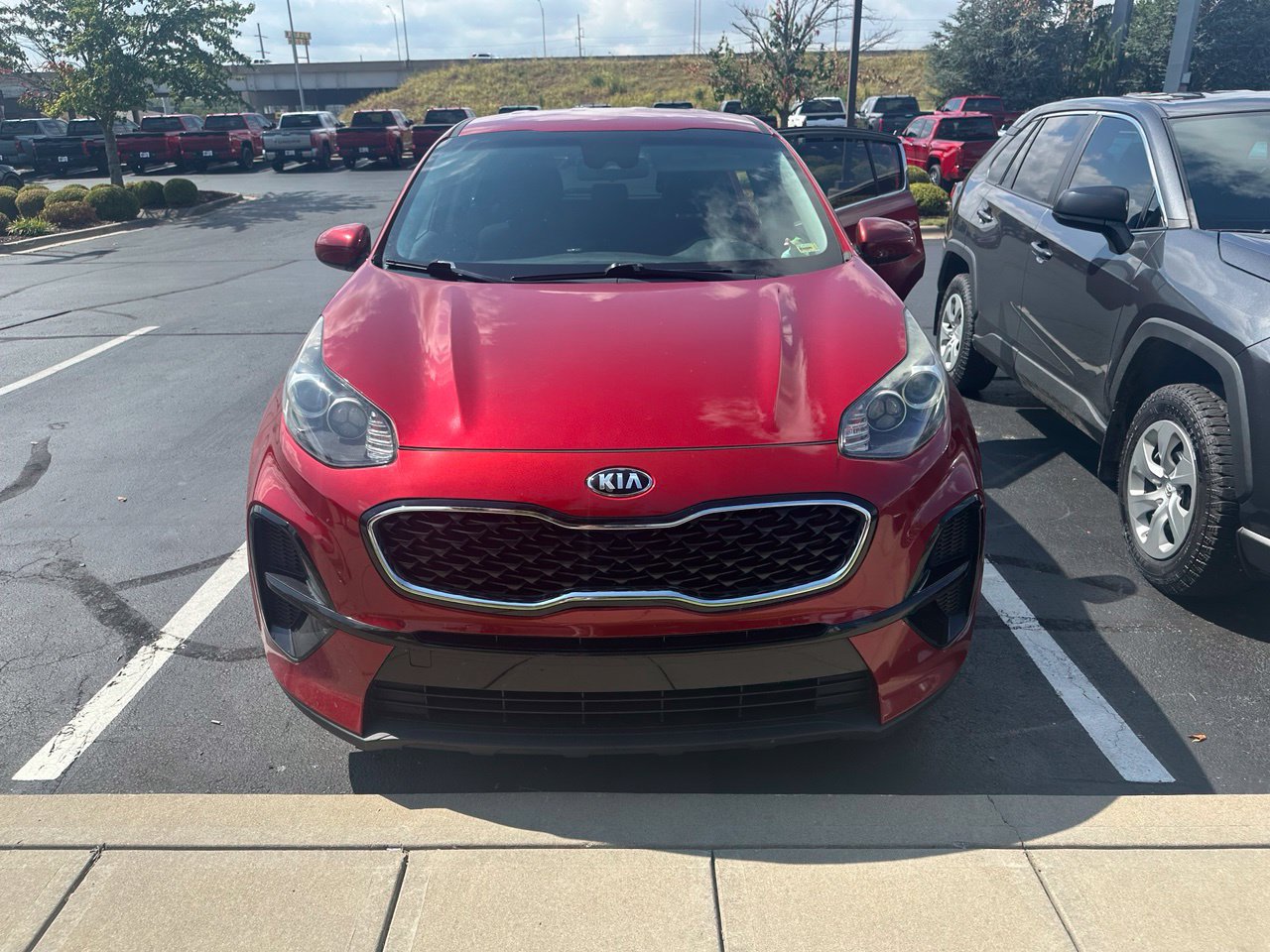 Used 2021 Kia Sportage LX FWD image 2