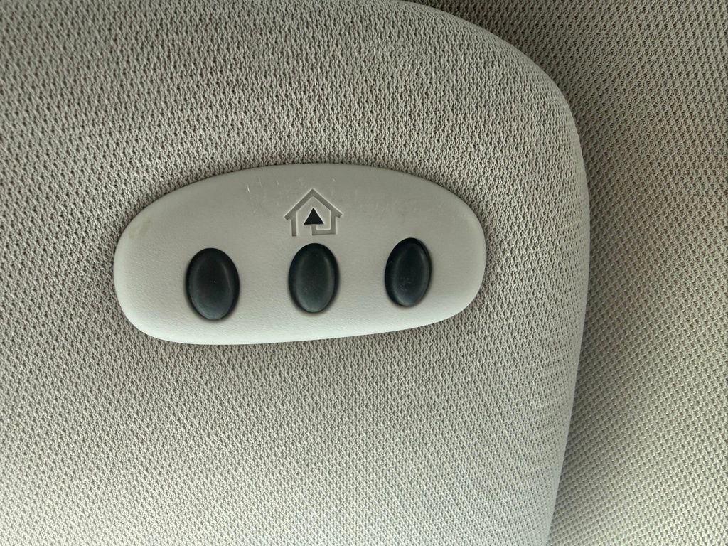 Used 2022 Ford Edge SEL w/ Convenience Package image 15