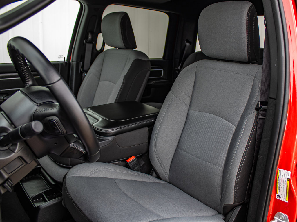 Used 2024 RAM 2500 Big Horn w/ Bed Utility Group image 21