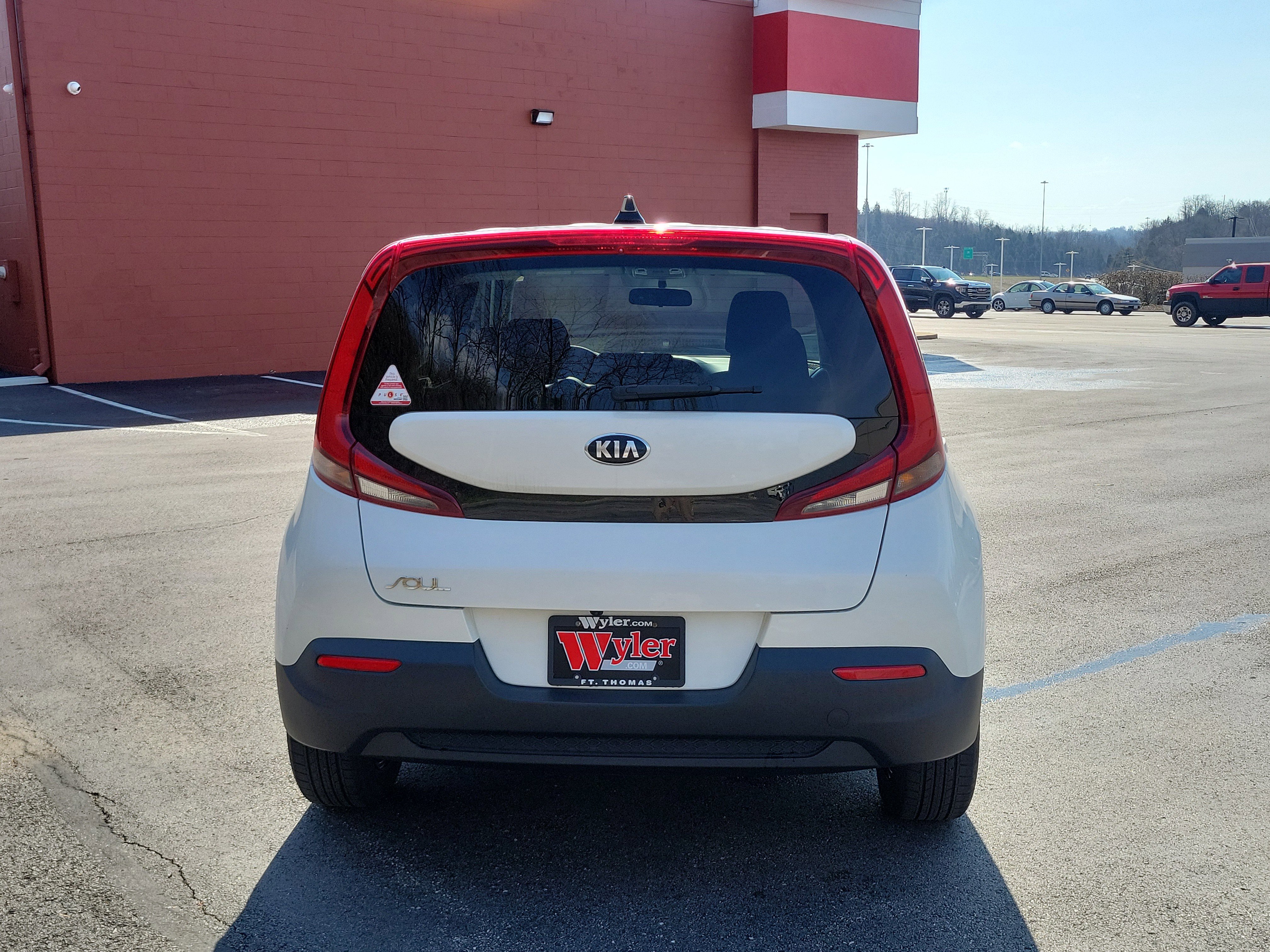 Used 2021 Kia Soul LX image 4