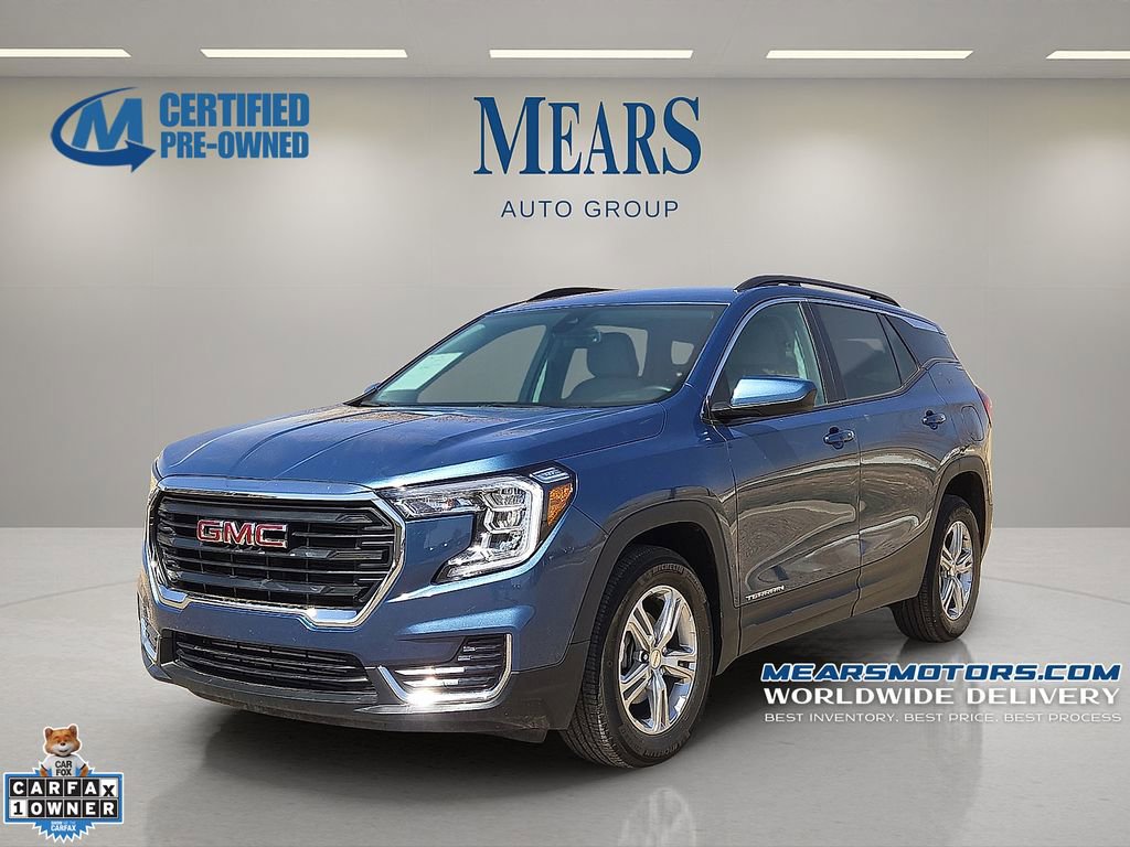 Used 2024 GMC Terrain SLE w/ Driver Convenience Package