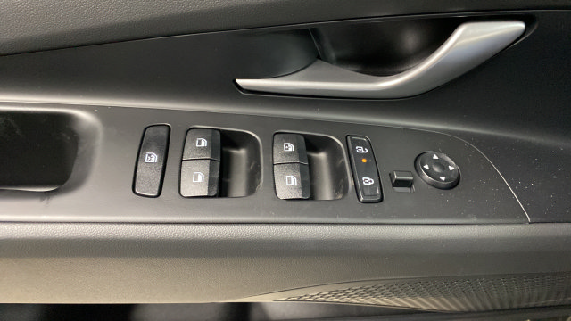 New 2026 Hyundai Elantra Hybrid FWD image 21