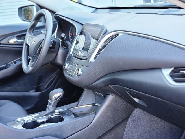 Used 2023 Chevrolet Malibu LT image 13