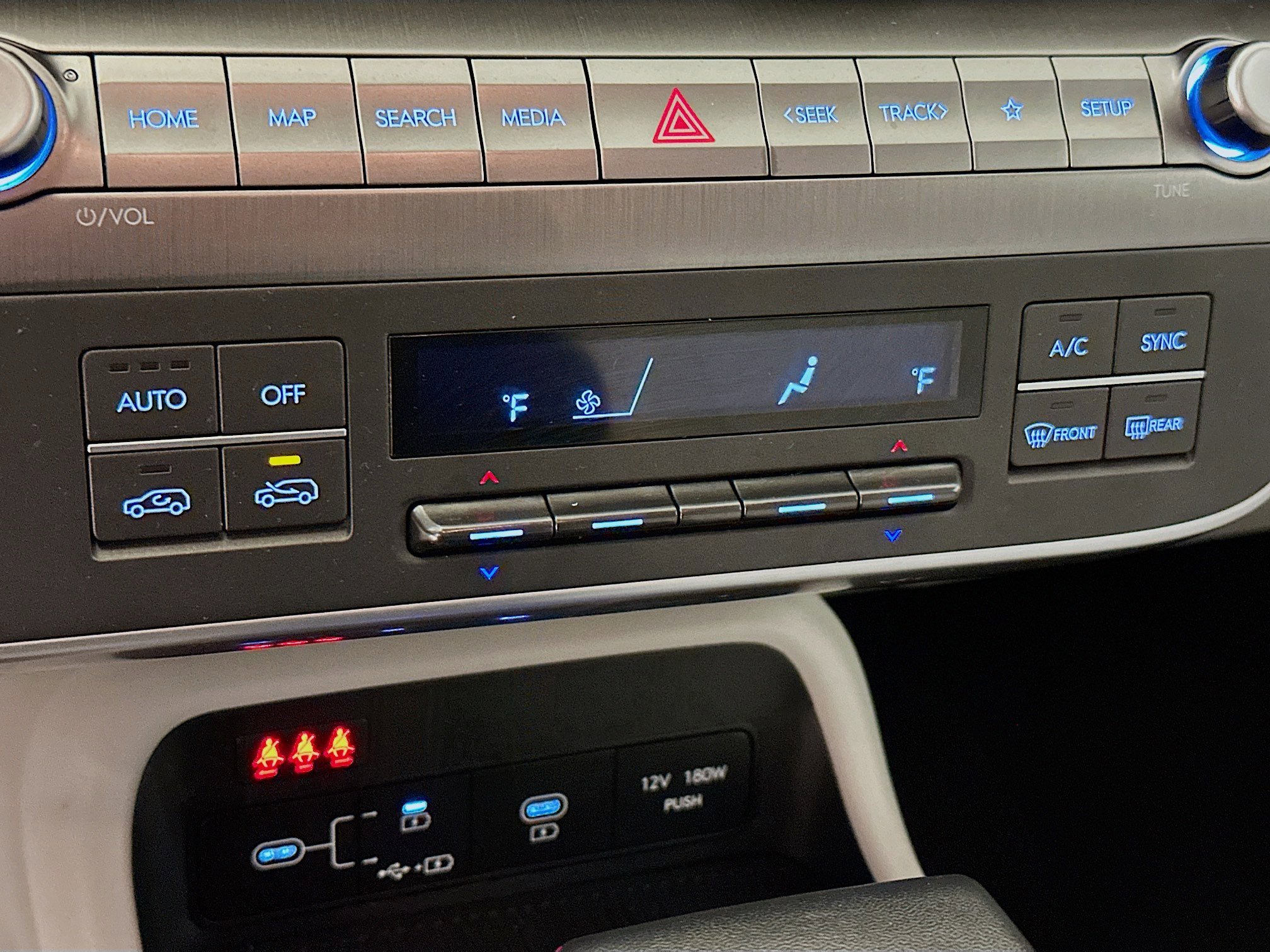 Used 2024 Hyundai Kona SEL image 24