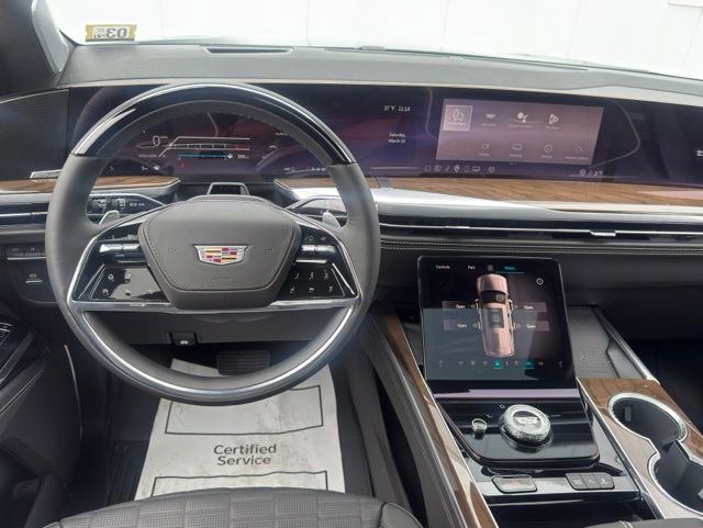 New 2026 Cadillac Escalade ESV Platinum Sport w/ LPO, ONYX Package image 15